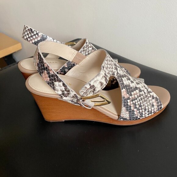 HOST Pick Cole Haan Leather Wedge Sandal New - Picture 4 of 9